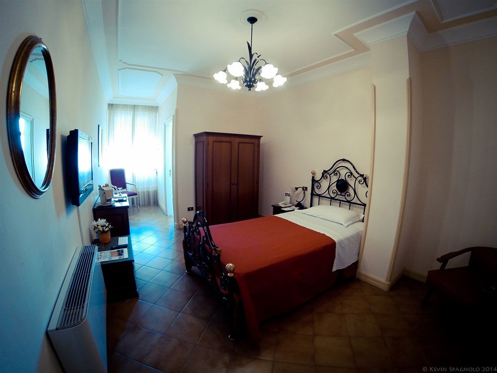 Hotel Delle Palme Lecce Eksteriør billede